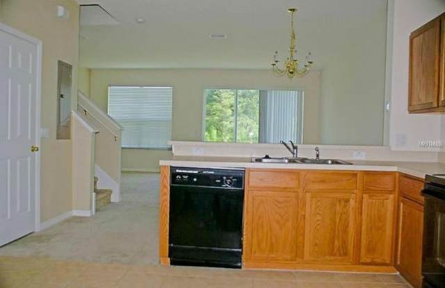 8790 Christie Drive Gallery 3
