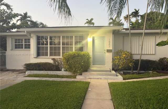 1847 Wiley St photos photos 1847 Wiley St photos photos