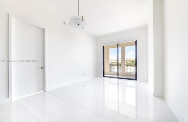 301 Altara Avenue Gallery 2