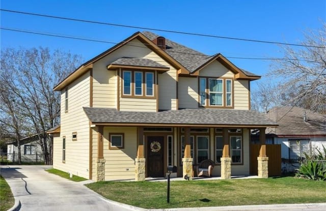 225 Sterling Street - 225 Sterling Street, College Station, TX 77840