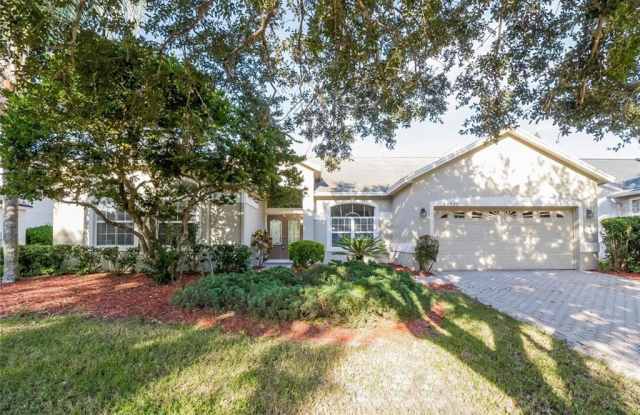 14807 BONNYBRIDGE DRIVE - 14807 Bonnybridge Drive, University, FL 32826