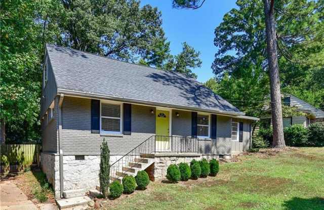 2915 Ridgemore Road NW Gallery 3