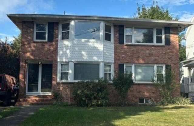 130 Arlington Ave photos photos