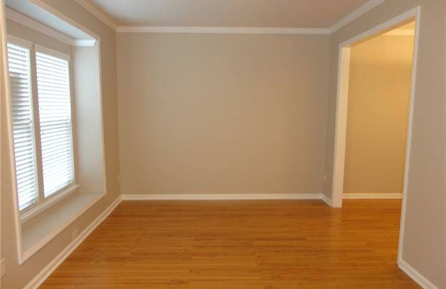10049 Meadow Crossing Lane Gallery 3