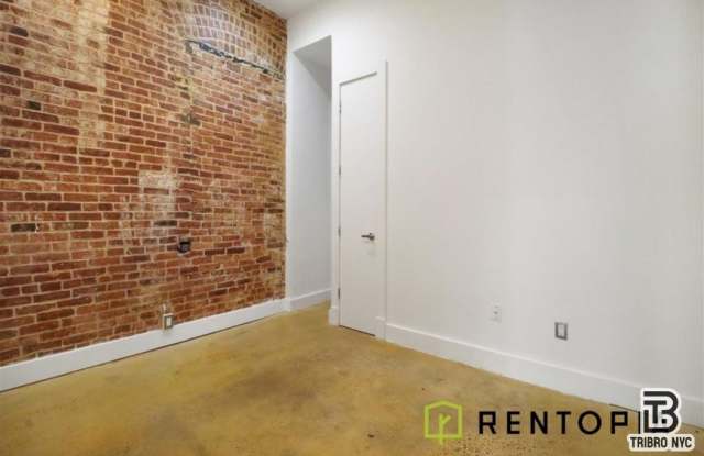753 Lexington Avenue Gallery 3