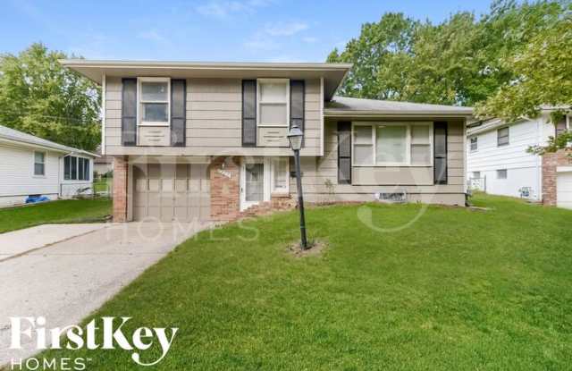 9220 Oakland Avenue photos photos