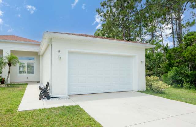 Newer 3 Bedroom 2 Bath Duplex in Matanzas Woods Neighborhood photos photos