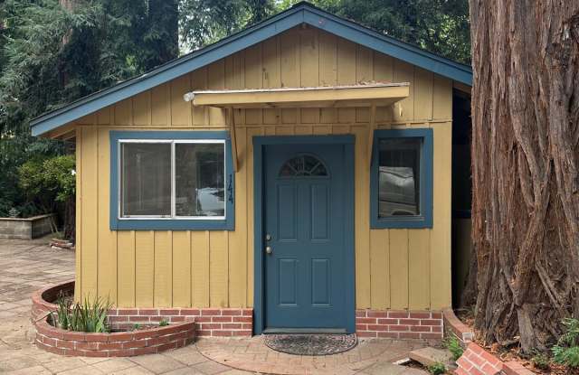 146 Hillside Avenue - 146 Hillside Avenue, Ben Lomond, CA 95005