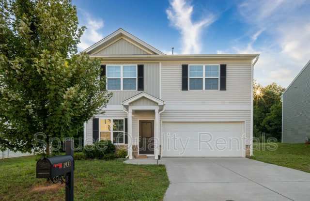 1931 Glenburn Drive - 1931 Glenburn Drive, Winston-Salem, NC 27127
