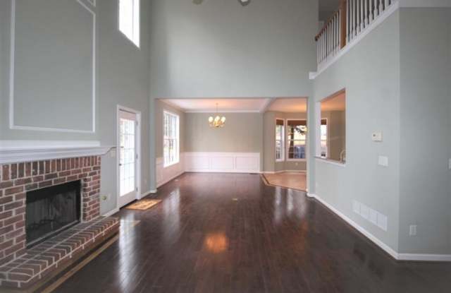 355 Ivy Manor Drive Gallery 4