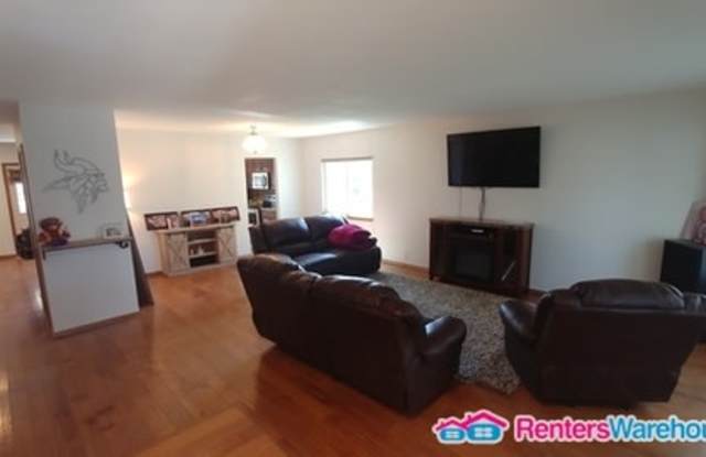 11714 Forest Court Gallery 2