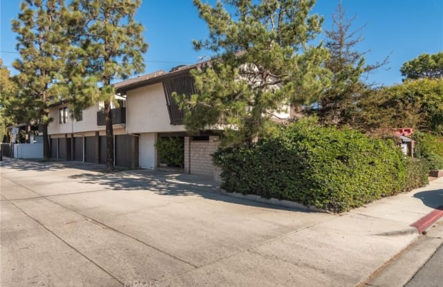 768 W 20th Street - 768 West 20th Street, Costa Mesa, CA 92627