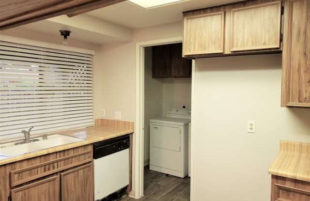 10258 Michala Place Gallery 3