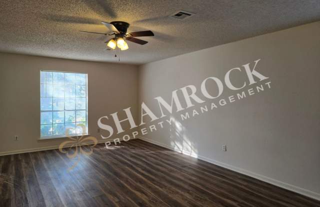 2/2 Duplex in Waco ISD Gallery 4