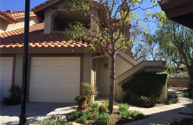 46 Vista La Cuesta - 46 Vista La Cuesta, Rancho Santa Margarita, CA 92688
