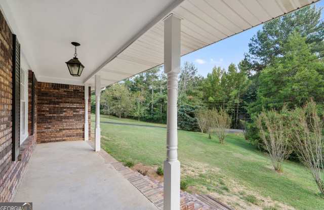6015 Center Hill Church Road Gallery 4