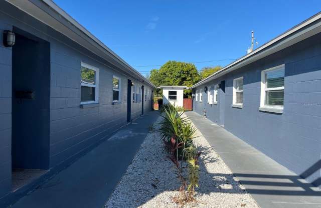 619 90TH AVENUE N photos photos