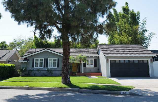 Beautiful 3BD 2BA SFR Home in Villa Park School District Gallery 3