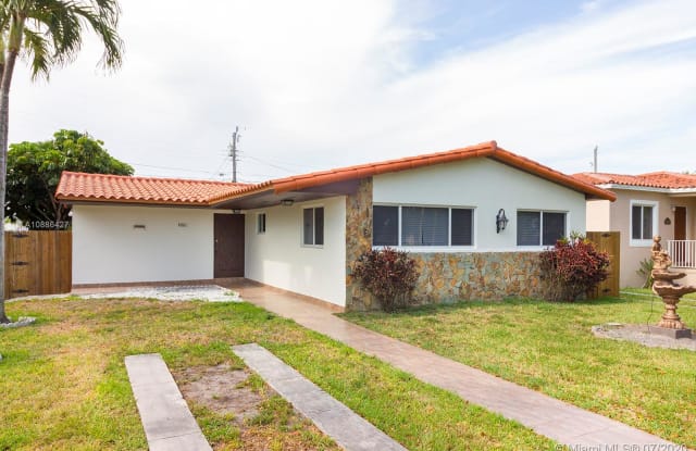 6861 SW 29th St - 6861 Southwest 29th Street, Coral Terrace, FL 33155