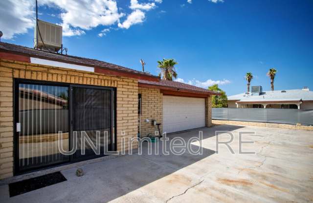 1385 Church Dr Gallery 3