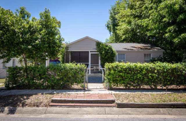 Charming Downtown Pensacola Home – Minutes from Everything! Gallery 1