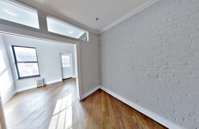 279 E 10TH ST. - 279 East 10th Street, New York City, NY 10009