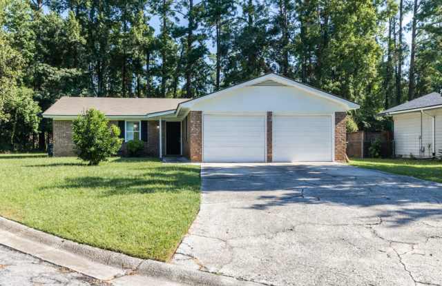 504 Heritage Dr Gallery 1