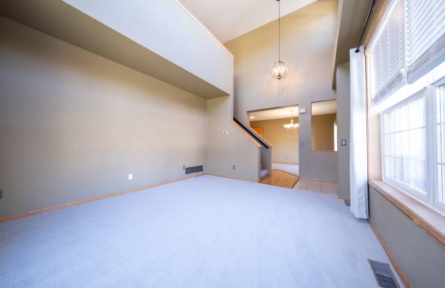 9637 Zircon Ln. N. Gallery 4