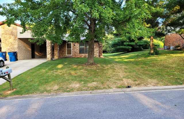 Ready Now--duplex in Shiloh photos photos