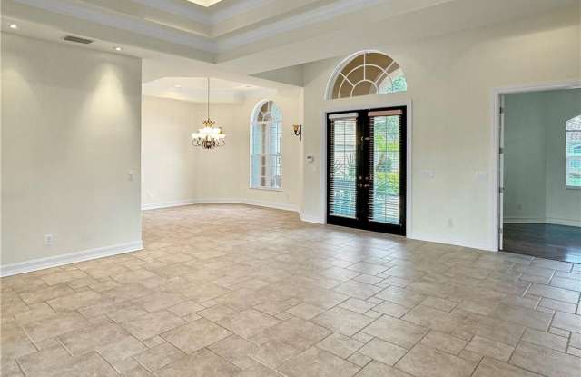 24917 Fairwinds LN Gallery 2