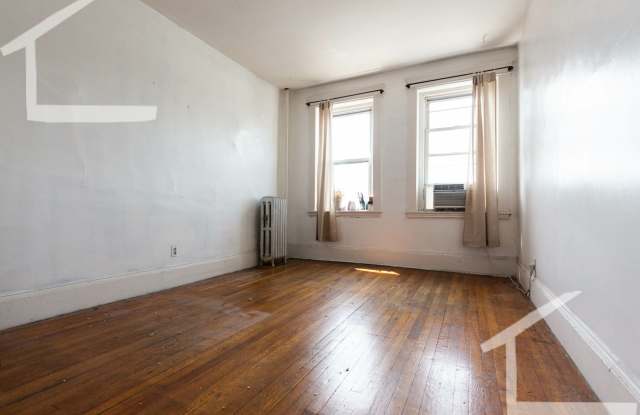 What a bargain! 4-Bed Allston Apt Near the T photos photos What a bargain! 4-Bed Allston Apt Near the T photos photos