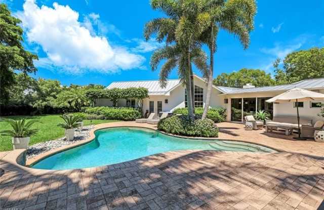 642 6th Ave N photos photos