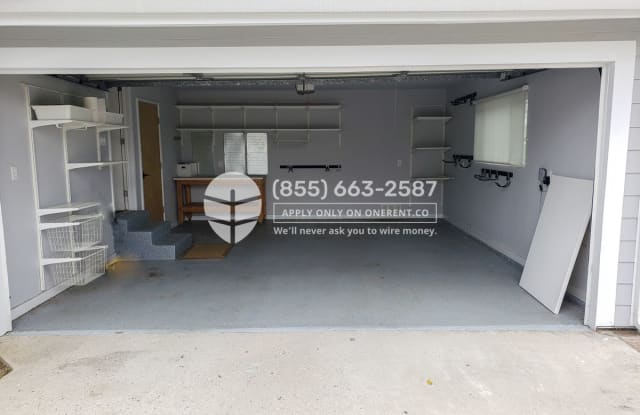 13441 Sylvan St - 13441 Sylvan Street, Los Angeles, CA 91401