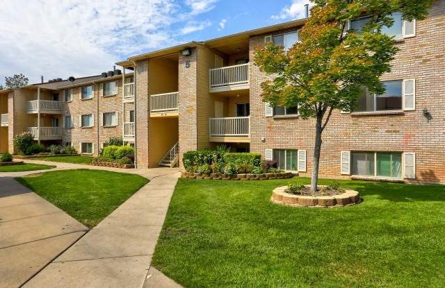Falcon Park photos photos