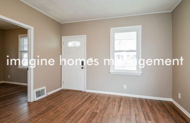 1634 Hopkins Avenue Gallery 4