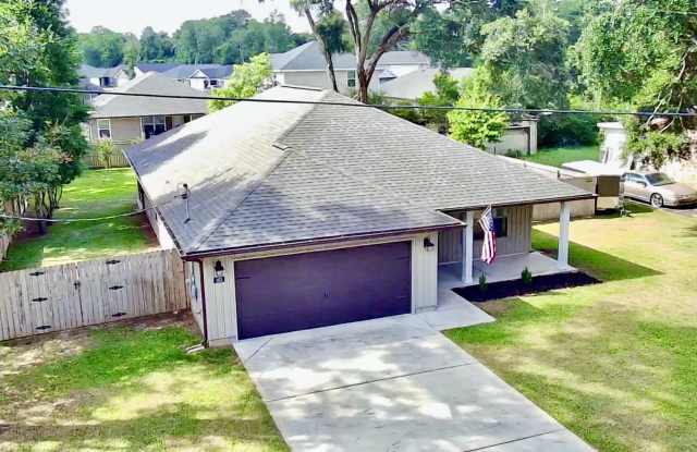 163 Beland Rd. Gallery 2