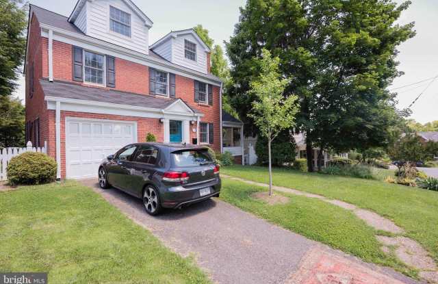 6207 19TH STREET N - 6207 19th Street North, Arlington, VA 22205