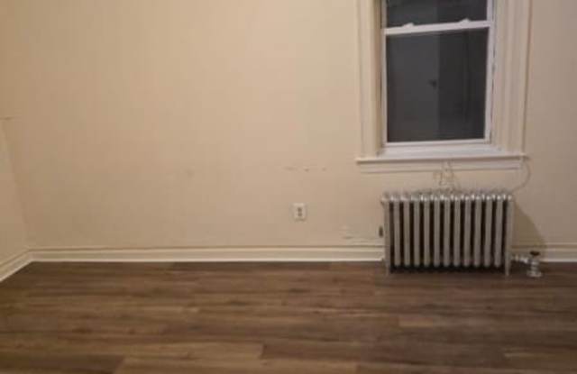 135 40Th St photos photos