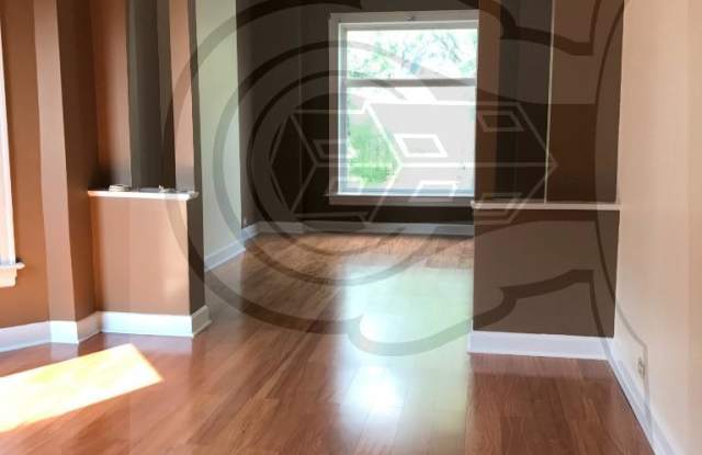 1317 NORTH MAPLEWOOD AVE. Gallery 3