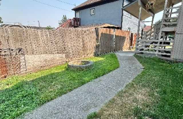 2927 East Olympic Avenue - 1 Gallery 2