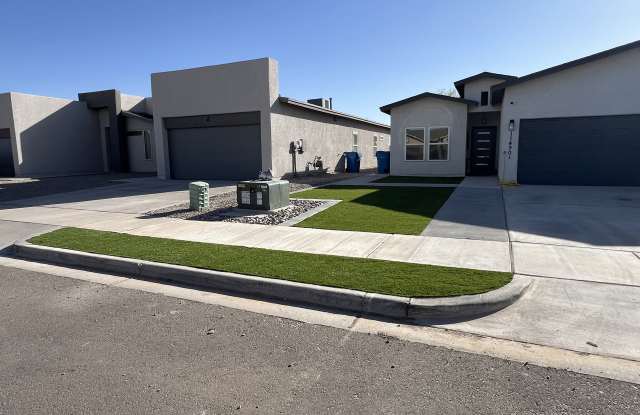 11490 Summer Dr Gallery 1
