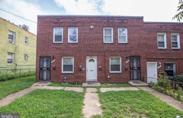 3503 B STREET SE - 3503 B Street Southeast, Washington, DC 20019