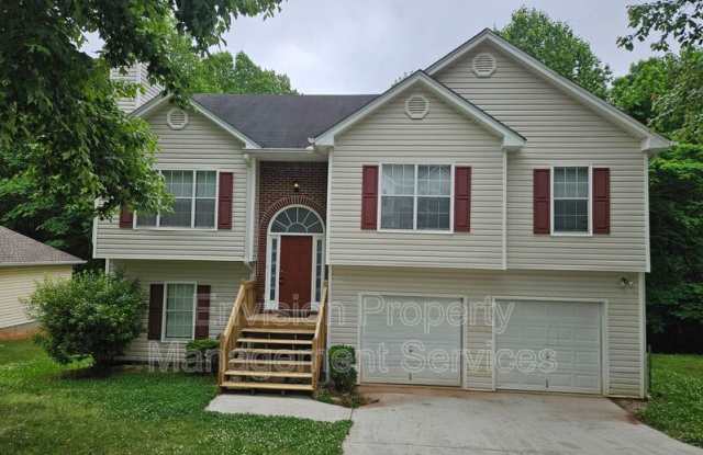10996 Knotty Pine Place - 10996 Knotty Pine Place, Bonanza, GA 30228