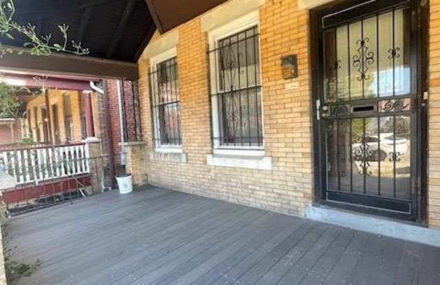 4710 WARRINGTON AVENUE photos photos
