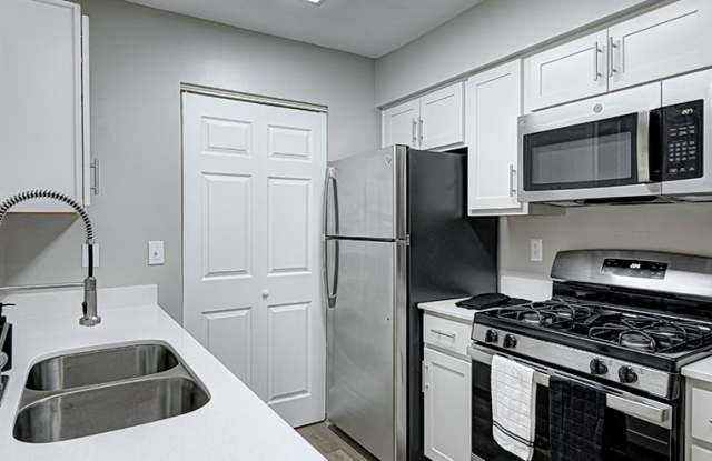 Carmel Landing Apartments photos photos
