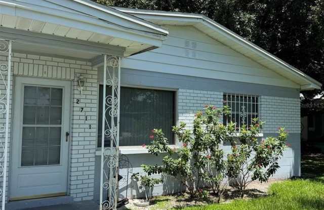 2711 W HEITER STREET photos photos
