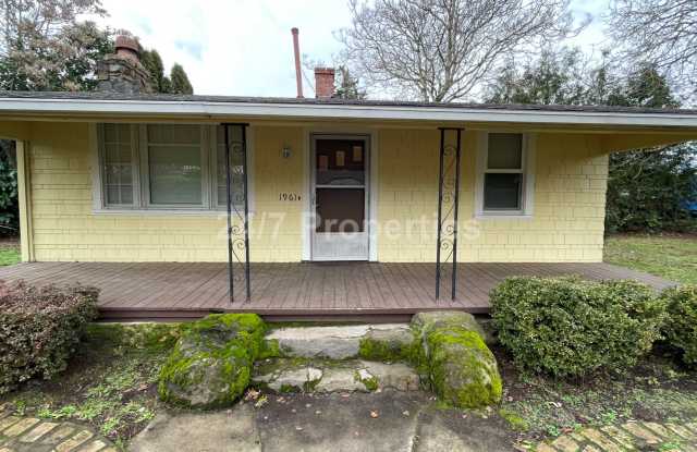 Updated Vintage 2 BD Home on a Spacious Lot - Milwaukie photos photos Updated Vintage 2 BD Home on a Spacious Lot - Milwaukie photos photos