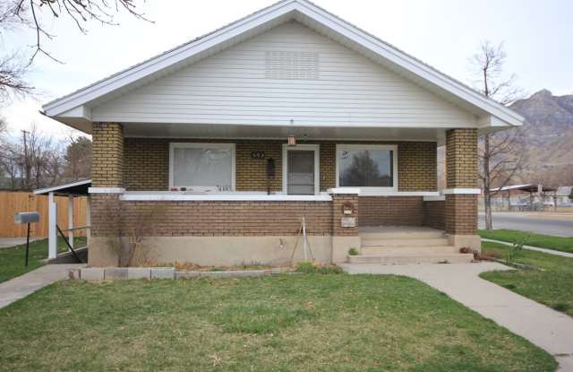Cute 2 Bed/1 Bath Basement Apartment super close to BYU! photos photos