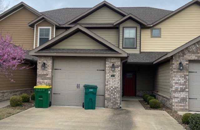 186 E Old Farmington Road photos photos