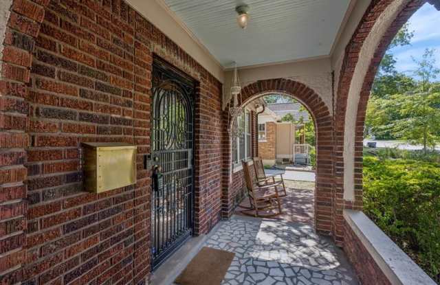 394 South Prescott Street Gallery 3